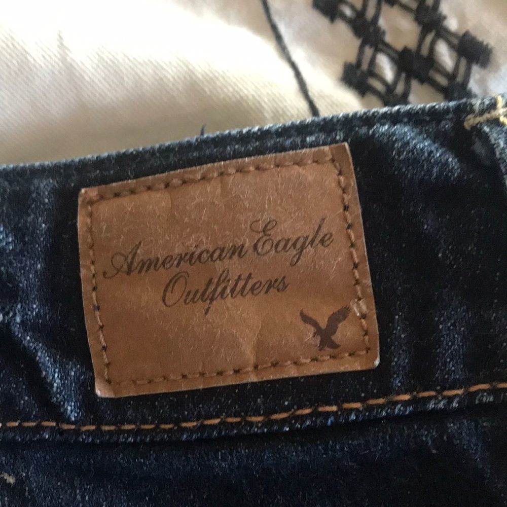 American Eagle Shorts - Picture 4 of 5